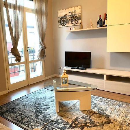 Apartmán Franciacorta Flat & Bollicine Passirano Exteriér fotografie